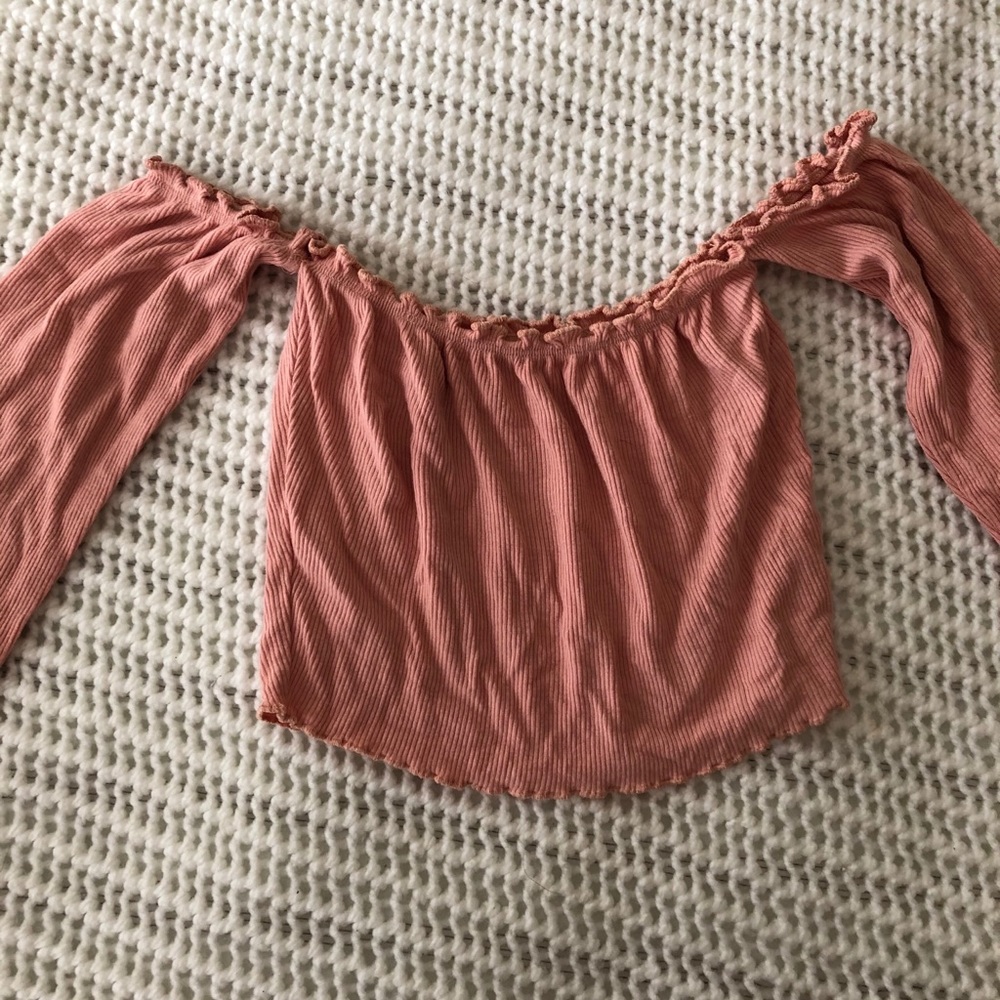Pink Ribbed Off the Shoulder Shirt - Picture 4 of 5